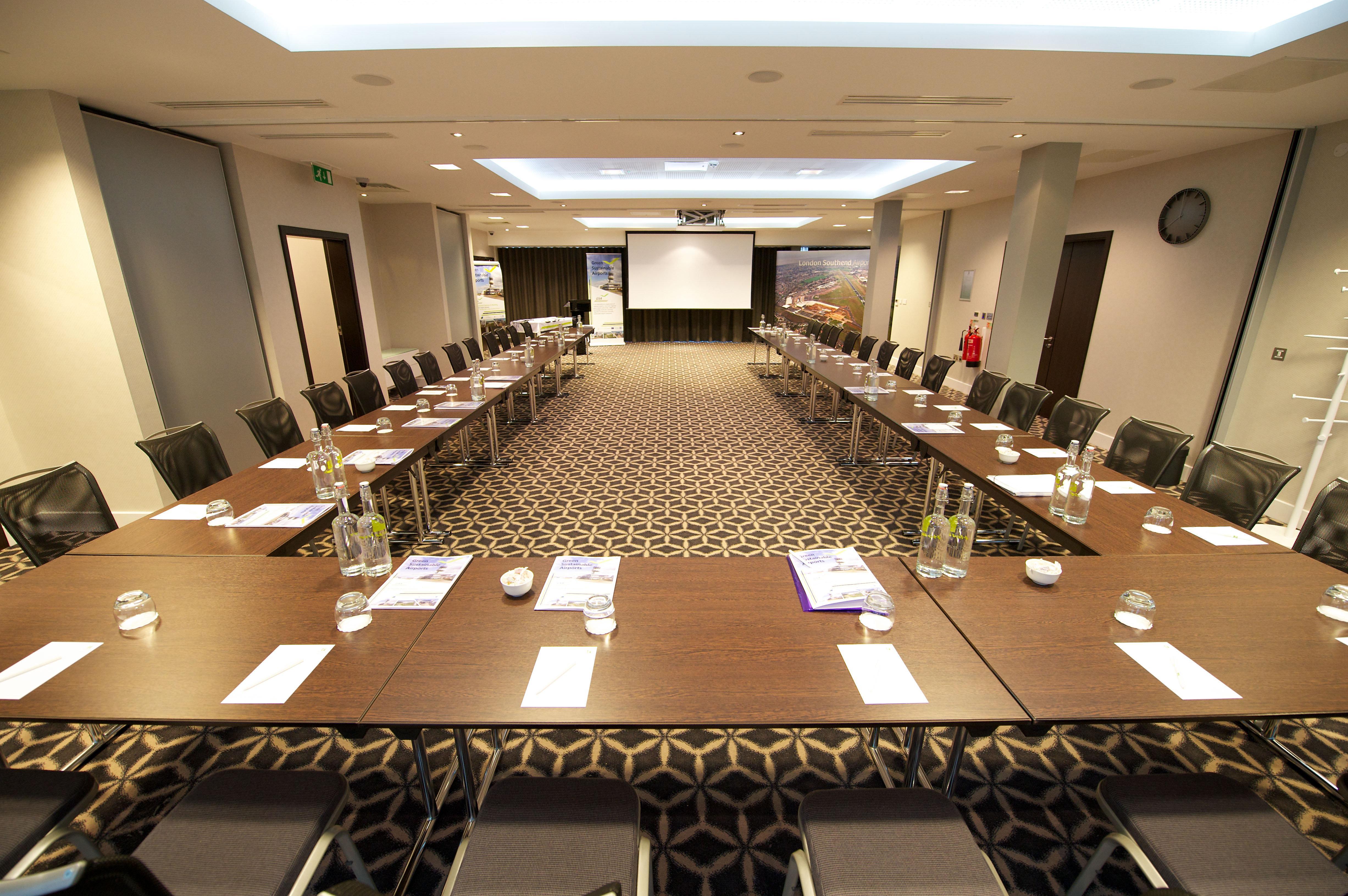 Holiday Inn Southend By Ihg Luaran gambar
